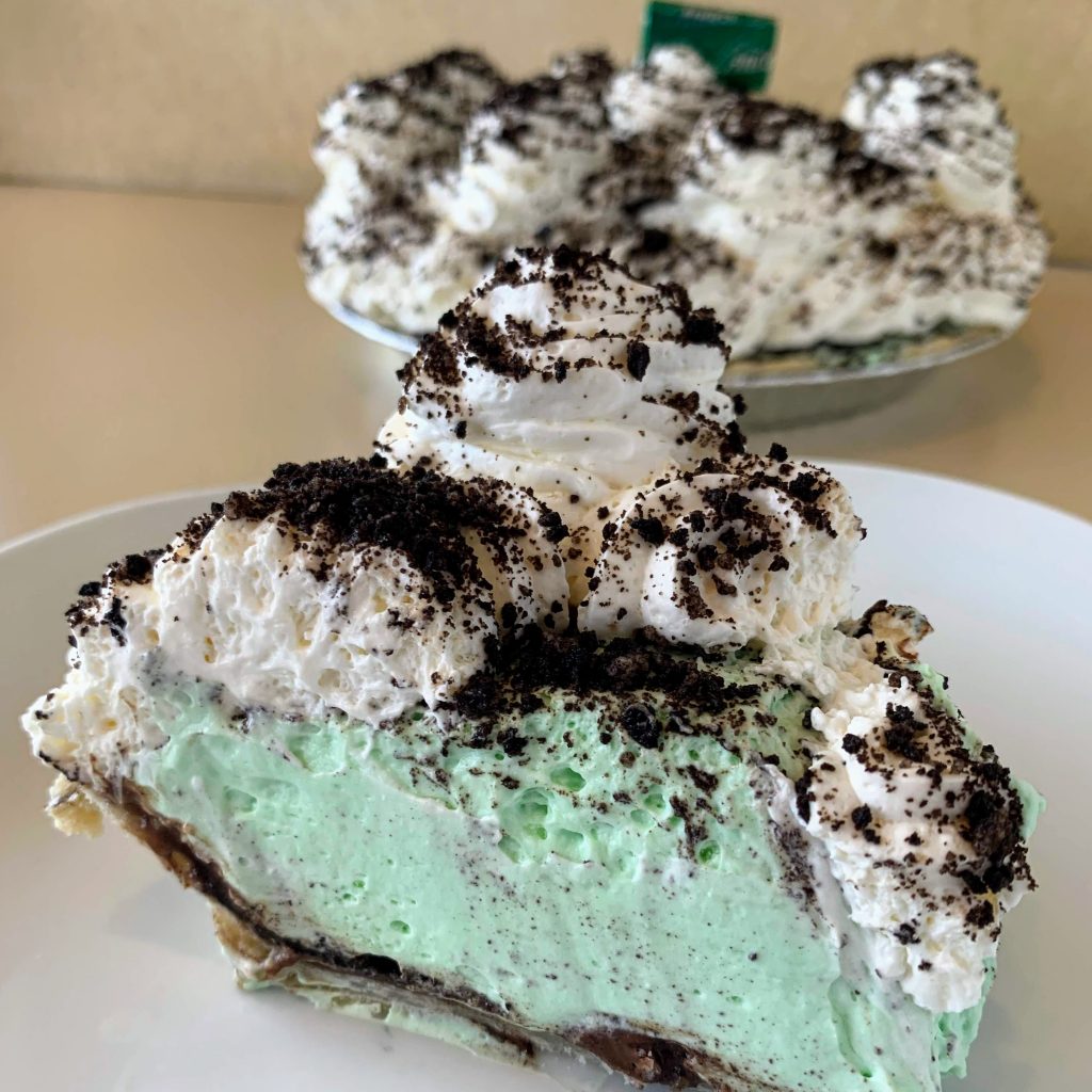 Grasshopper Pie – 9″ Grasshopper Pie - 9"